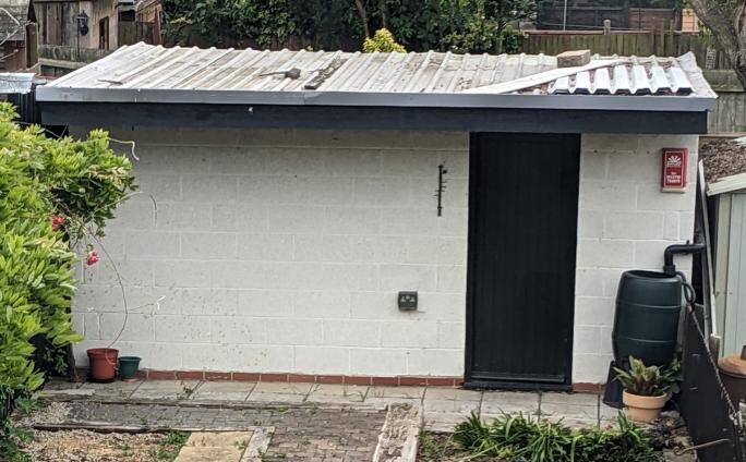 Exterior, before starting.